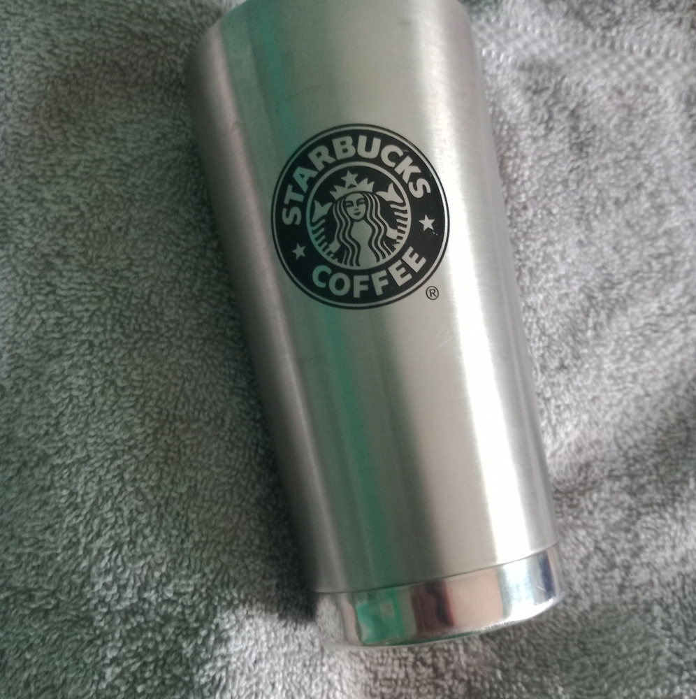 Starbucks 2010 silver/metal coffee cup